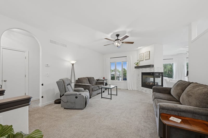 1335 Kala Ct, El Dorado, KS 67042