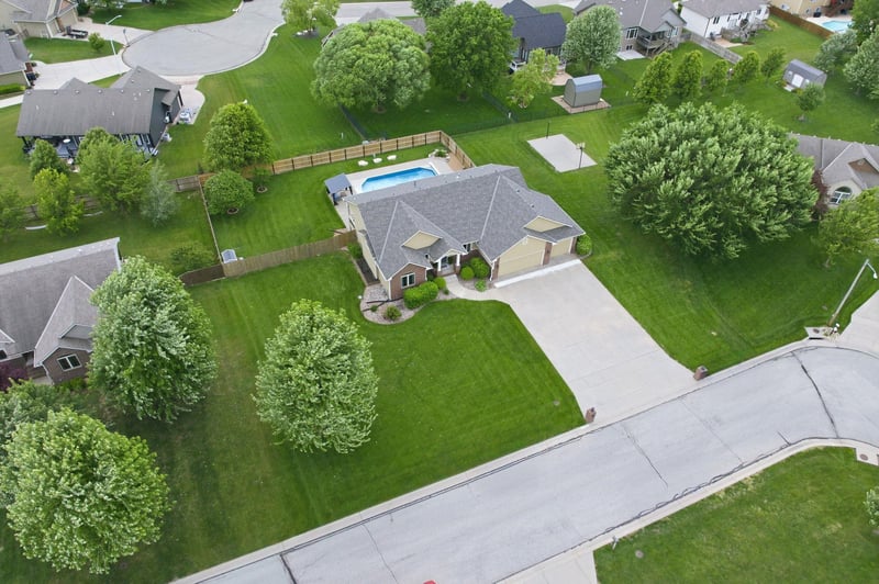 1335 Kala Ct, El Dorado, KS 67042