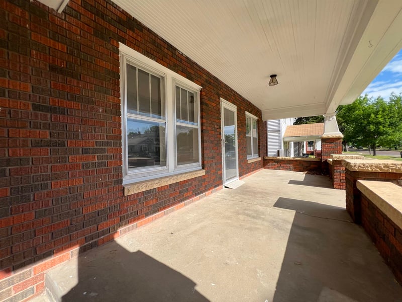 215 3rd , Arkansas City, KS 67005