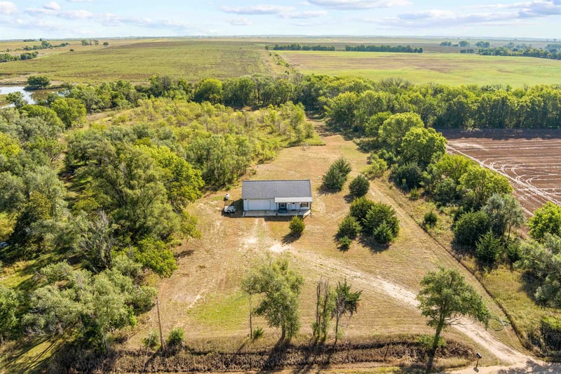2254 160th , Delphos, KS 67436