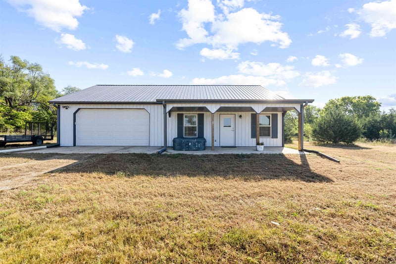 2254 160th , Delphos, KS 67436