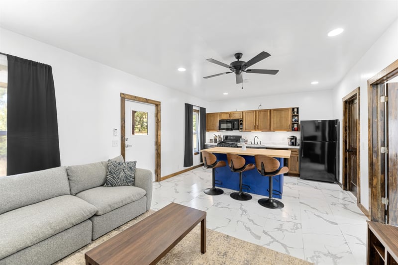 2254 160th , Delphos, KS 67436