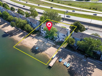 1105 N Lakewind St, Wichita, KS 67212