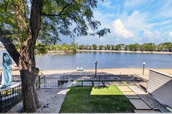 1105 N Lakewind St, Wichita, KS 67212