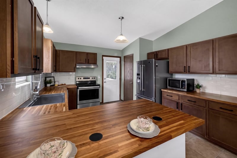 2813 W 44th St S, Wichita, KS 67217