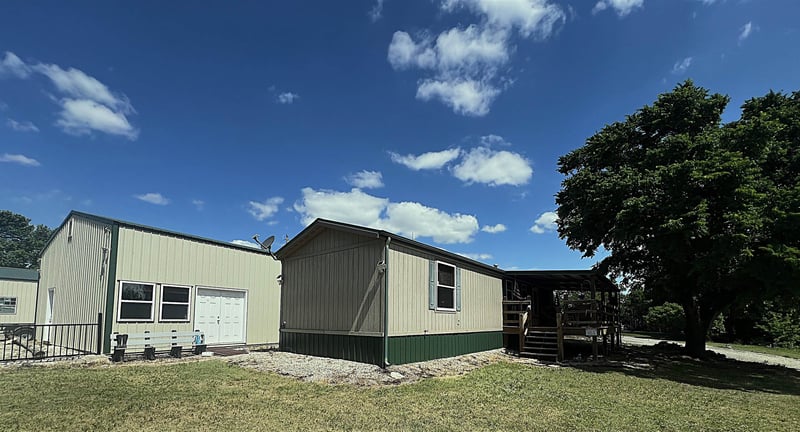 2257 Lookout Point Rd, Fall River, KS 67047