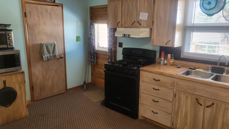 516 N Botkin, Attica, KS 67003