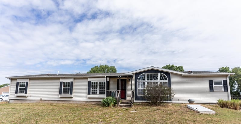 1726 123rd Ave N, Milton, KS 67106