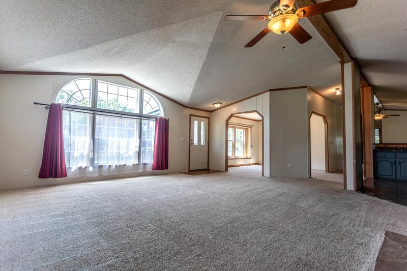 1726 123rd Ave N, Milton, KS 67106