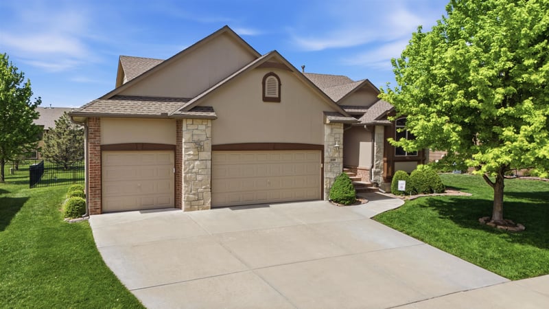 15309 E 24th St N, Wichita, KS 67228