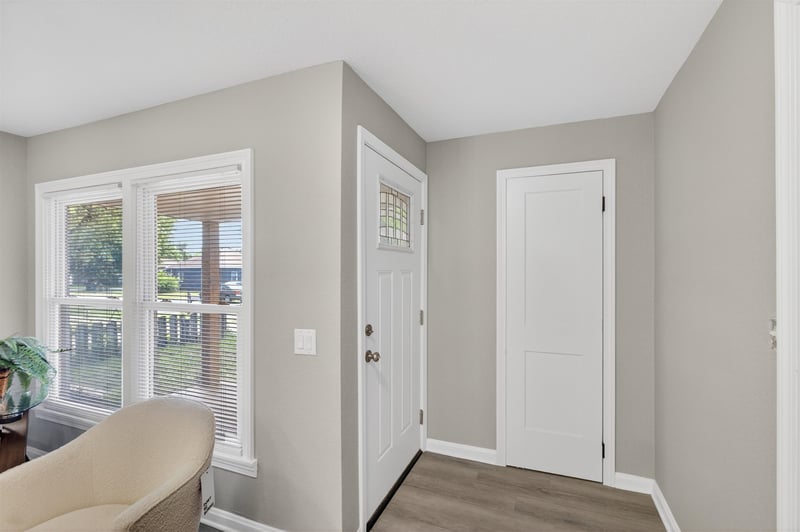 428 E Bridge St, Mulvane, KS 67110