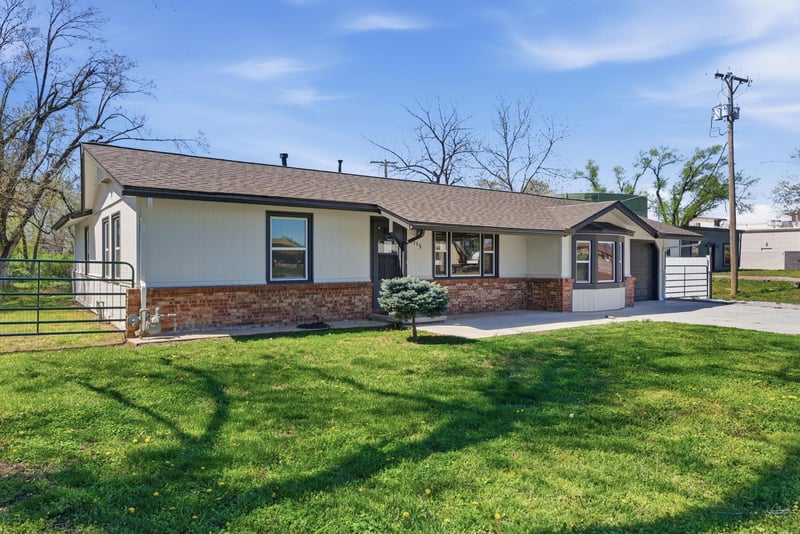 6115 Hydraulic , Park City, KS 67219