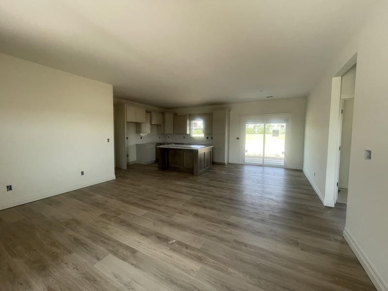 2006 Limestone St, Andover, KS 67002