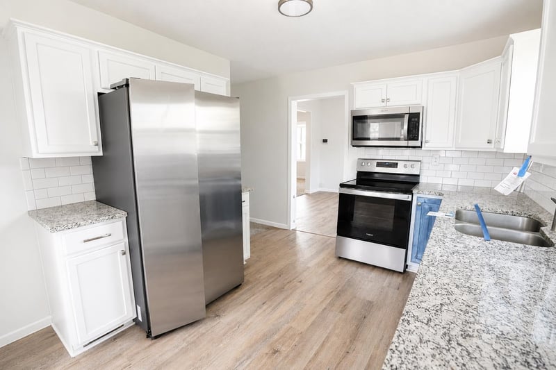 1114 Pine St, Newton, KS 67114
