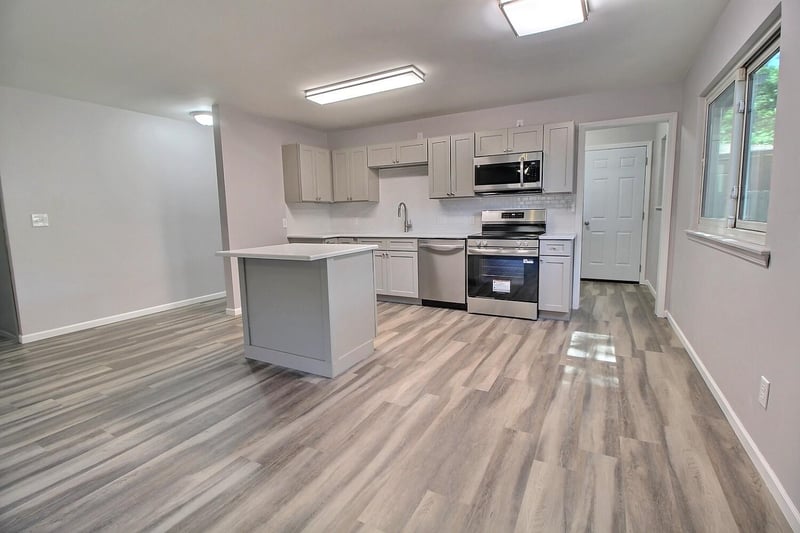 1217 Sunset, Mulvane, KS 67110