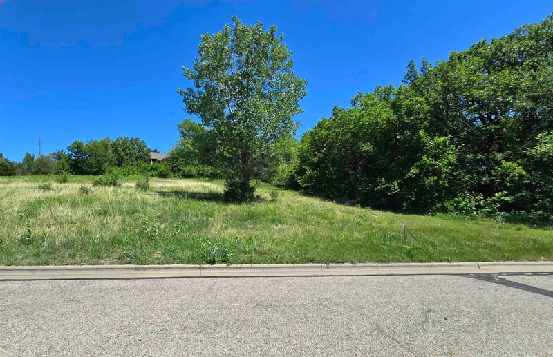 00000 Holly Ln, Salina, KS 67401