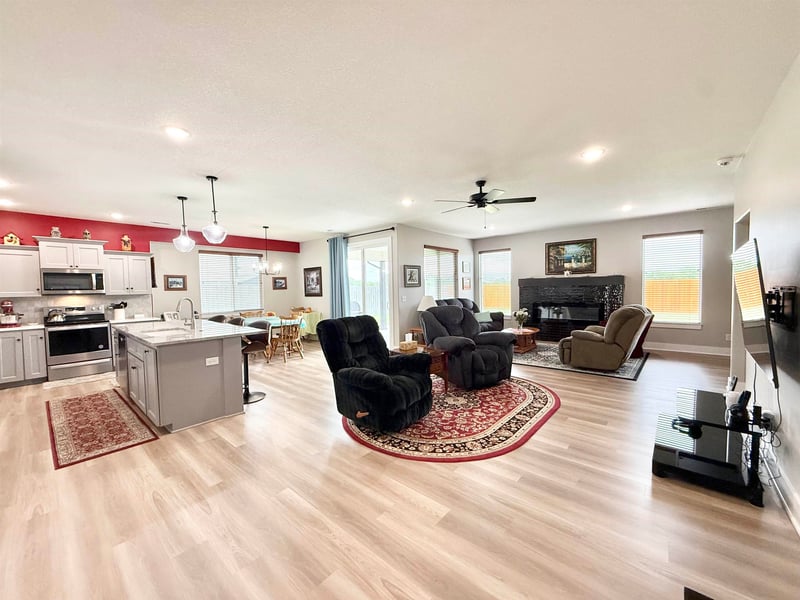2540 Spring Hollow St, Wichita, KS 67230