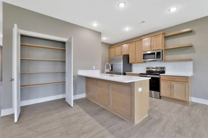 1013 Long Pa, Goddard, KS 67052