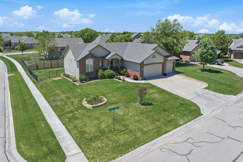 13802 Camden Chase Ct, Wichita, KS 67228