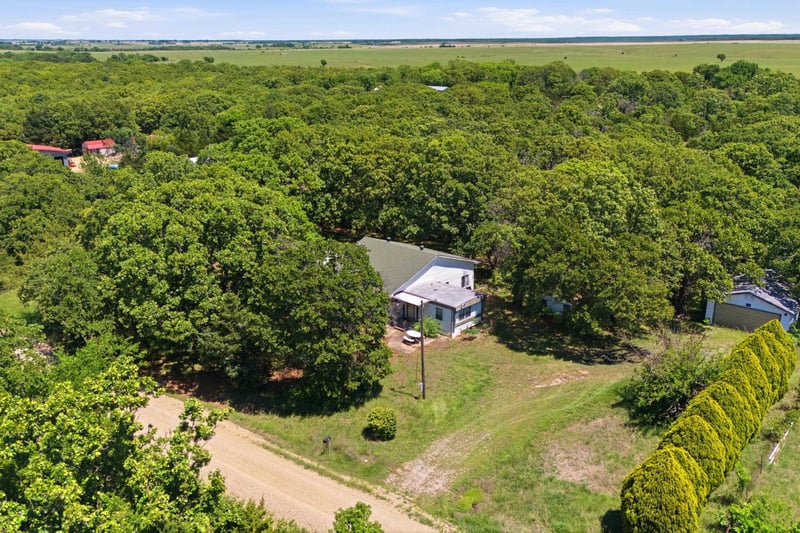 169 Blackjack Rd, Toronto, KS 66777