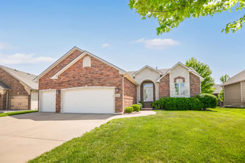 2034 S Sierra Hills Ct, Wichita, KS 67230