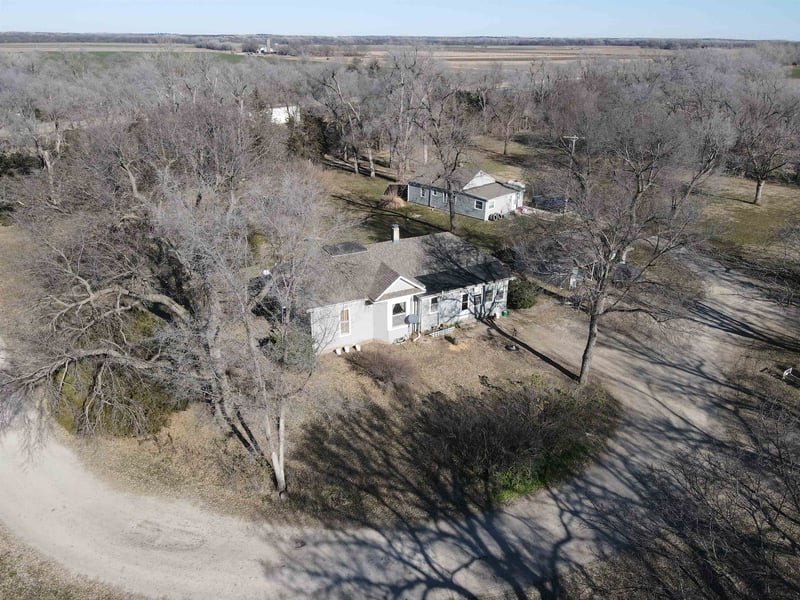 2314 - 2338 Old Hwy 40, New Cambria, KS 67470