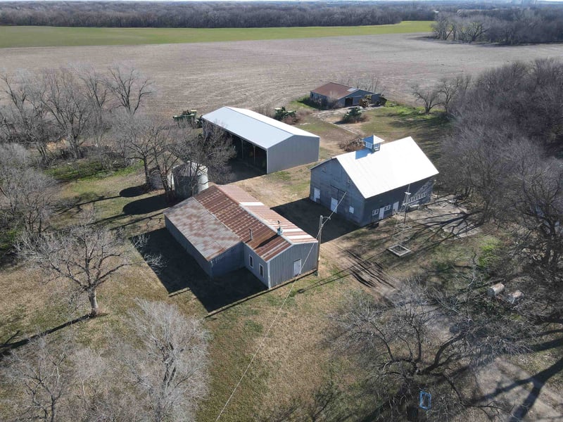 2314 - 2338 Old Hwy 40, New Cambria, KS 67470