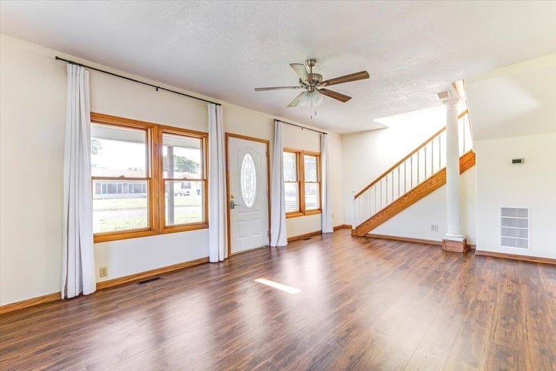 304 S Willow, Douglass, KS 67039
