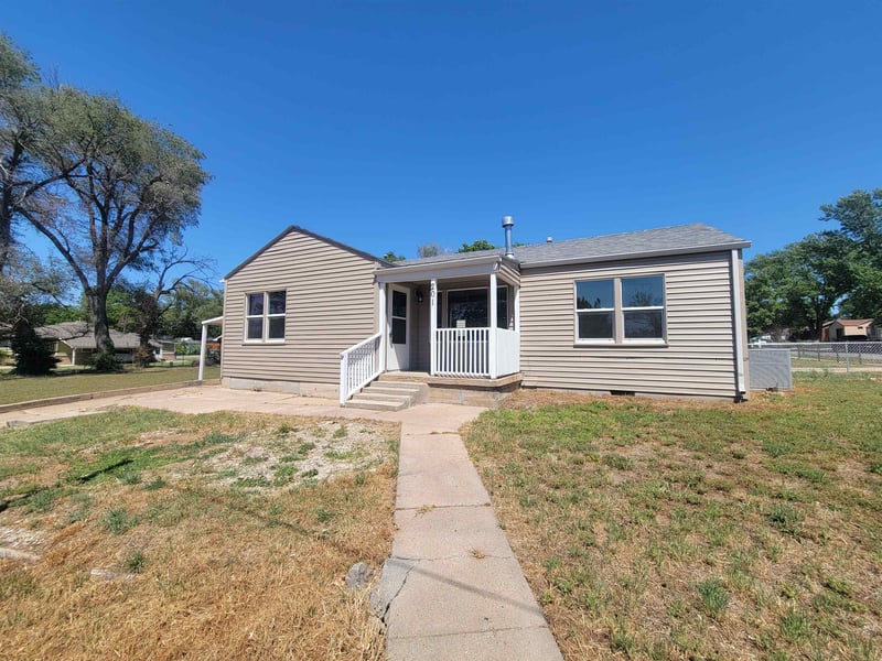 201 Cherry , Wellington, KS 67152