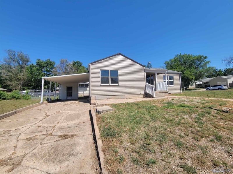 201 Cherry , Wellington, KS 67152