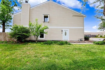 16 Chisholm Creek, Wichita, KS 67226