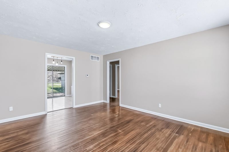 230 Turkle, Haysville, KS 67060
