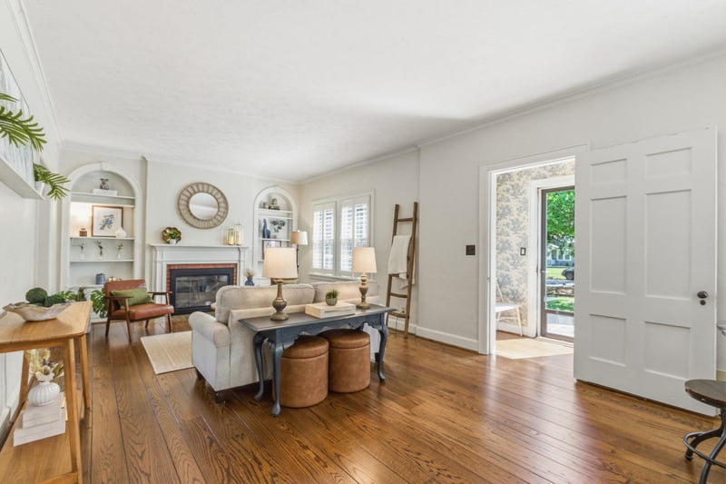 441 N Roosevelt Ave, Wichita, KS 67208