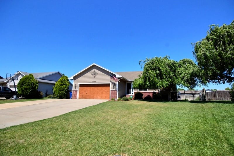 2205 S Shefford St, Wichita, KS 67209