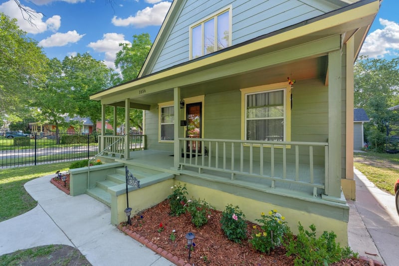 1856 Park Pl, Wichita, KS 67203