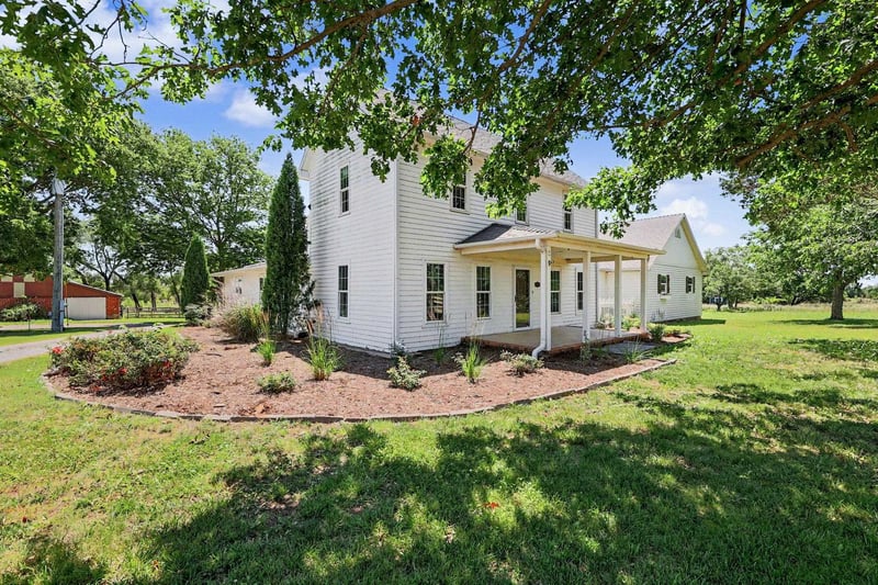 21424 SW County Line Rd, Rose Hill, KS 67133