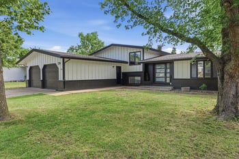 4052 Auburn , Bel Aire, KS 67220