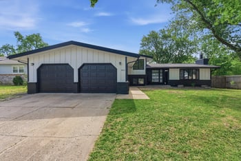 4052 Auburn , Bel Aire, KS 67220