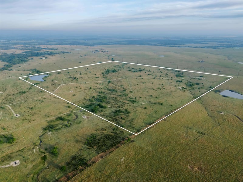 Parallel St, El Dorado, KS 67042