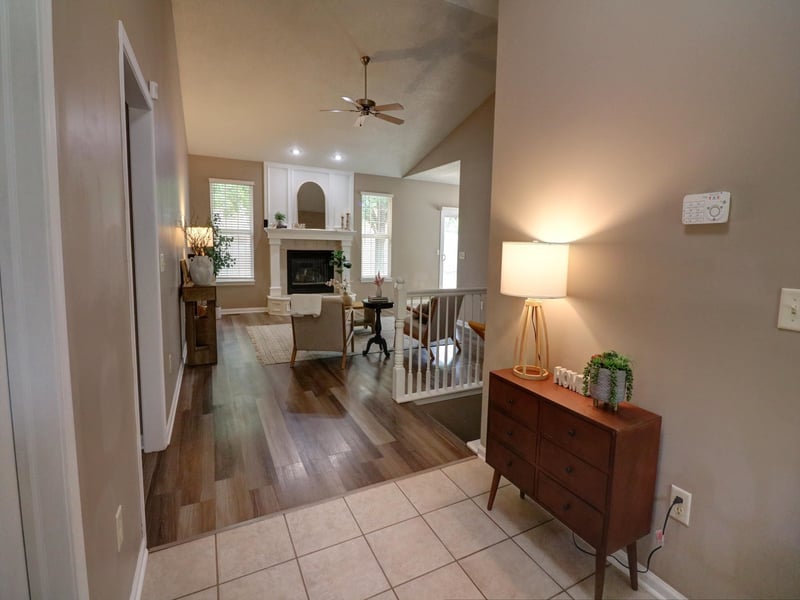 10 Kansas Ct, Newton, KS 67114