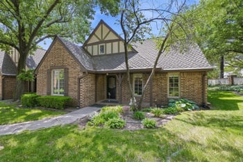 640 N Rock Rd #20, Wichita, KS 67206
