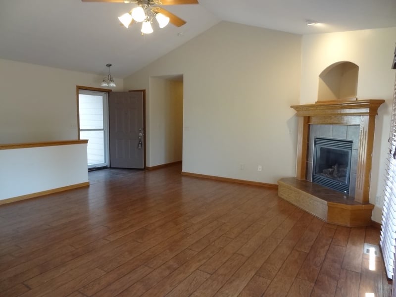 4602 Willow Point Ct, Wichita, KS 67220