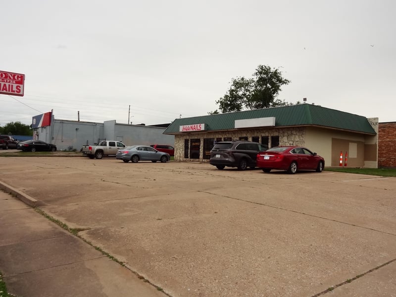 63156317 Lincoln St, Wichita, KS 67218