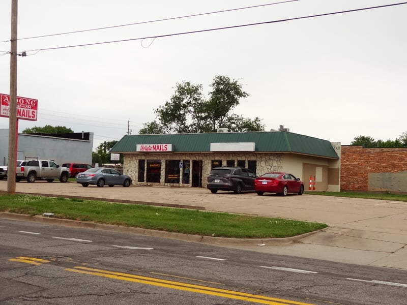 63156317 Lincoln St, Wichita, KS 67218