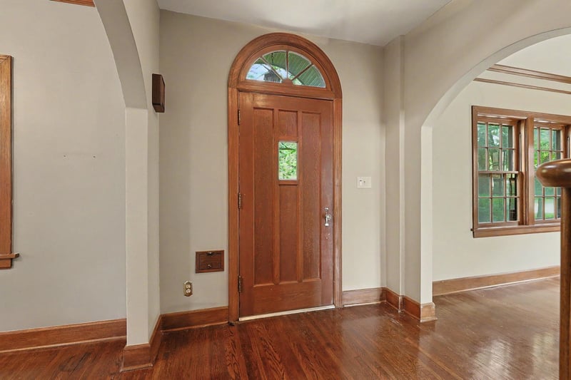 273 S Dellrose, Wichita, KS 67218