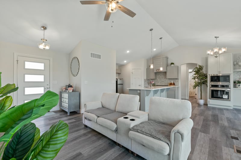 2130 S Tara Falls St, Wichita, KS 67207