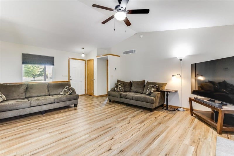 3521 Valerie Cir, Wichita, KS 67205