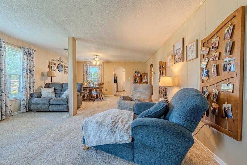 205 N Elm, Douglass, KS 67039