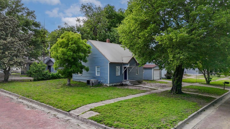 801 C St, Arkansas City, KS 67005