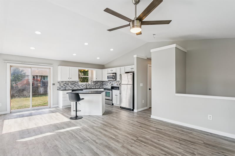 2313 E Spring Hill Dr, Goddard, KS 67052